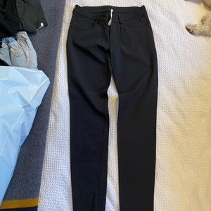 Lululemon black skinny pants